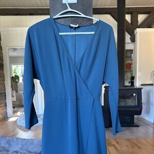 Babaton Aritzia Long Sleeve Dress